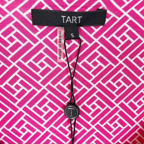 NEW Tart Pink Long Sleeve Dress Size S - Picture 2 of 6